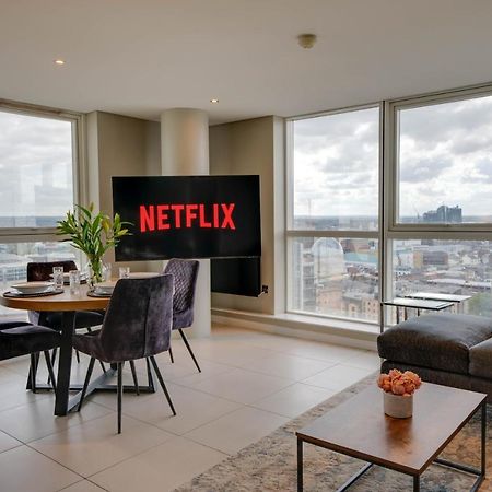 Tallest Building In The City Centre Sleeps 5 Incredible City Mountain And Lagan Views Белфаст Экстерьер фото